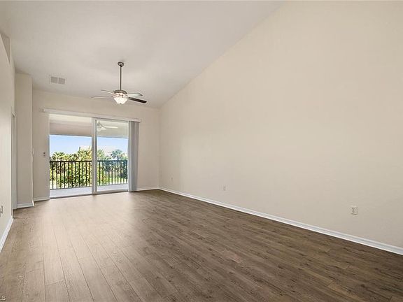 3rd image of 20071 Barletta Ln Unit 2723