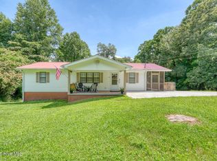 643 Mine Rd APT 20, Mc Caysville, GA 30555