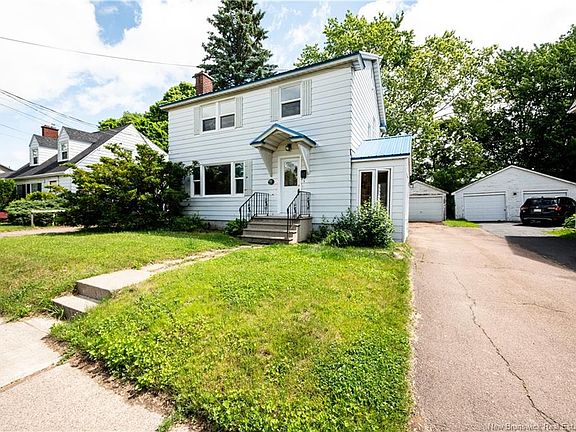 3rd image of 79 Woodland Dr