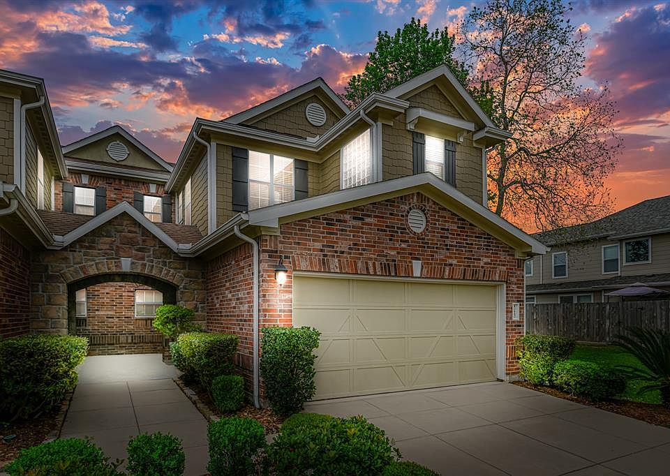 1st image of 12112 Medina Lake Dr