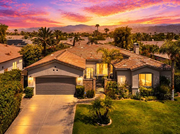 79818 Parkway Esplanade, La Quinta, CA 92253