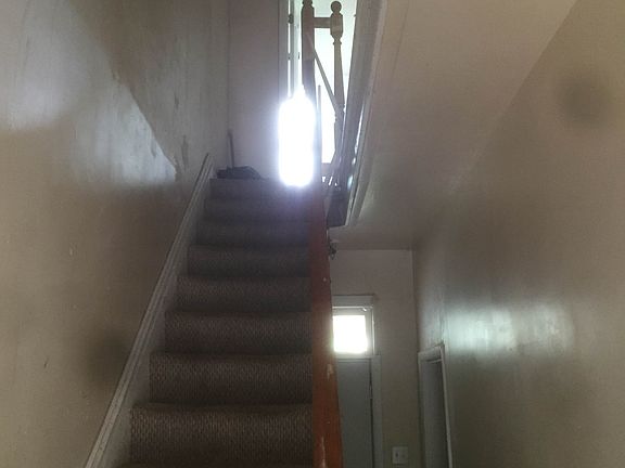 2nd image of 818 N 27th St