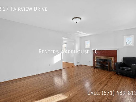 5th image of 3927 Fairview Dr