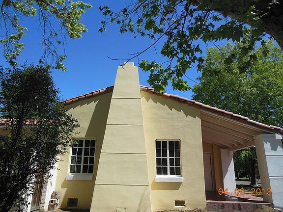 2nd image of 301 E Terrace Ave