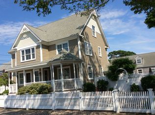 30 E Central Ave, Wareham, MA 02571
