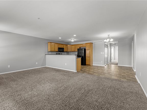 4th image of 13165 Turnberry Ct #1