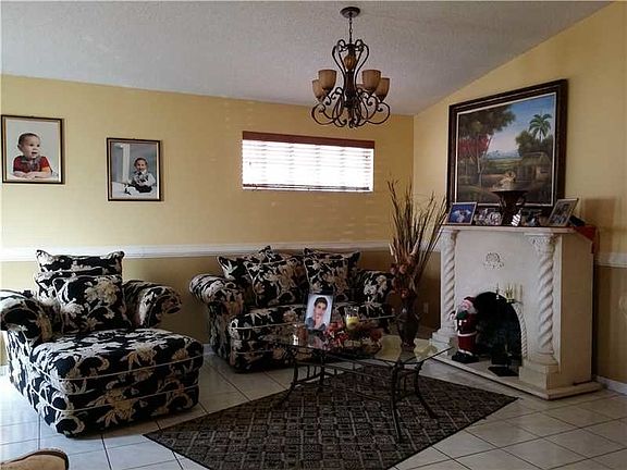 3rd image of 12331 NW 98th Pl