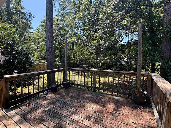4th image of 202 River Song Rd