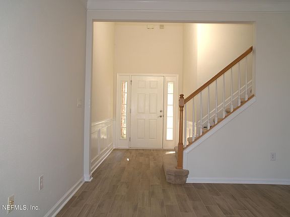 3rd image of 6316 Autumn Berry Cir
