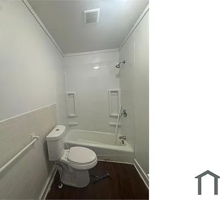 202 Noble Ave #3 — Photo 4