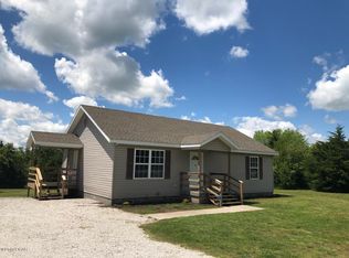 10579 Holly Rd, Neosho, MO 64850