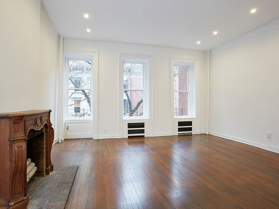 1st image of 116 E 62nd St APT 2