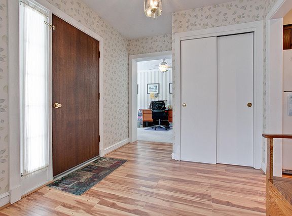 3rd image of 821 S Cleveland Ave