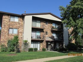 14785 Lakeview Dr