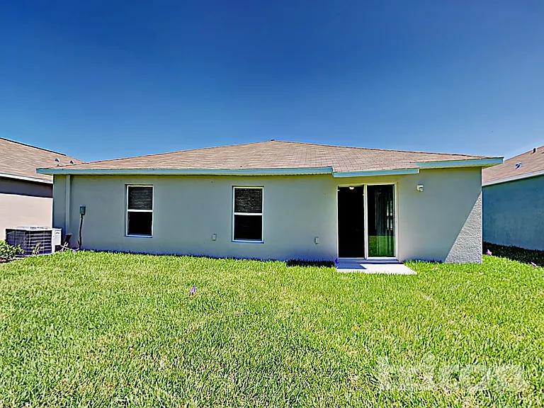 1724 Broad Winged Hawk Dr — Photo 26