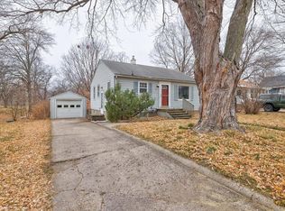 305 S Russell Ave, Ames, IA 50010
