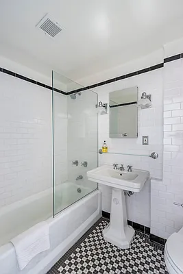 Rented by Brown Harris Stevens | media 7