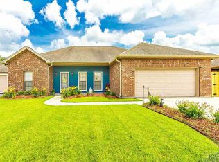 518 Sugar Plum St, Houma, LA 70364