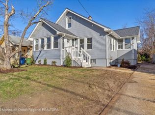 111 Oxonia Ave, Neptune, NJ 07753