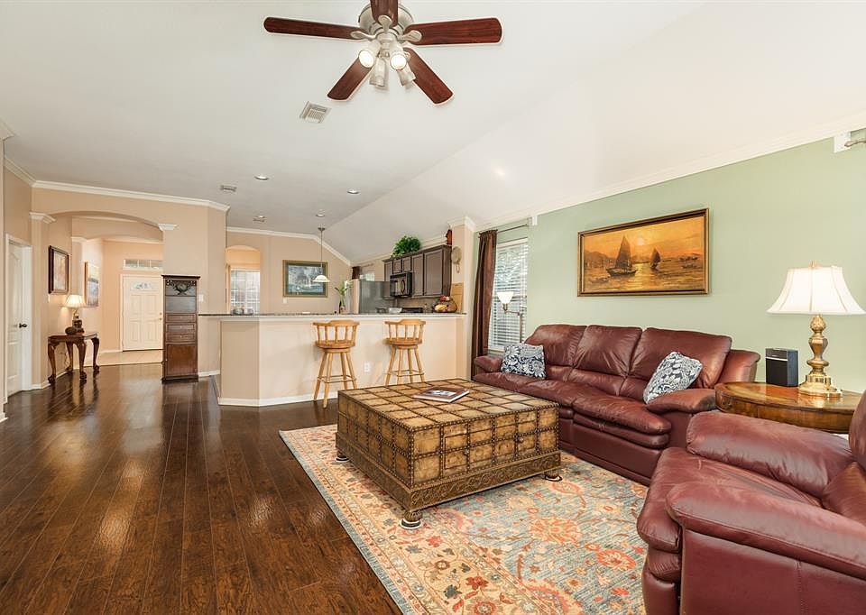 1st image of 6177 Galloway Ln
