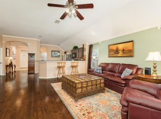 6177 Galloway Ln, League City, TX 77573