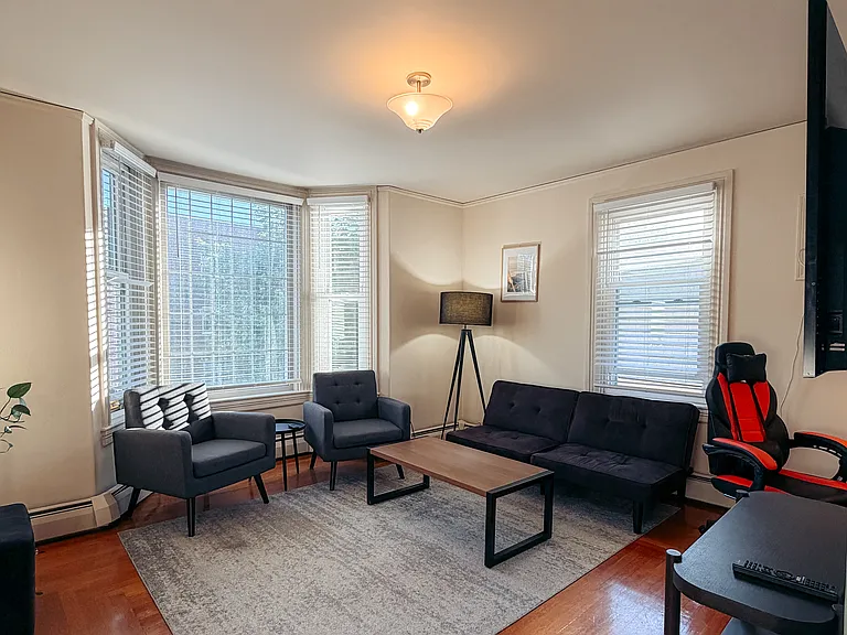 97 E Manning St #2 — Photo 2