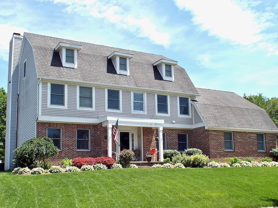 1st image of 26868 Riverford Dr