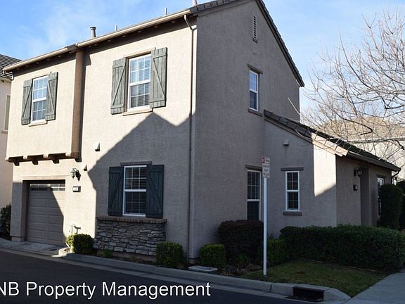 2nd image of 148 Talmont Cir