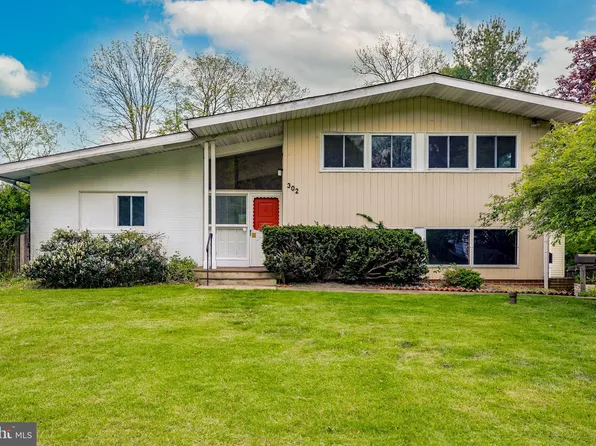 302 Atwood Rd, Erdenheim, PA 19038