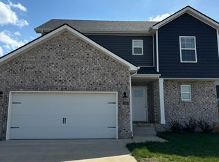 750 Banister Dr, Clarksville, TN