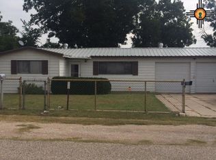 110 N Clayton St, Carlsbad, NM 88220