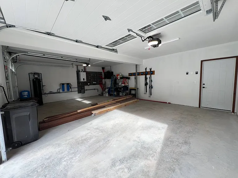 32 Twin Ponds Rd — Photo 20