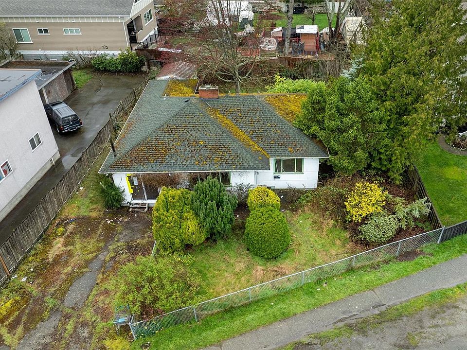 1st image of 3330 Harriet Rd