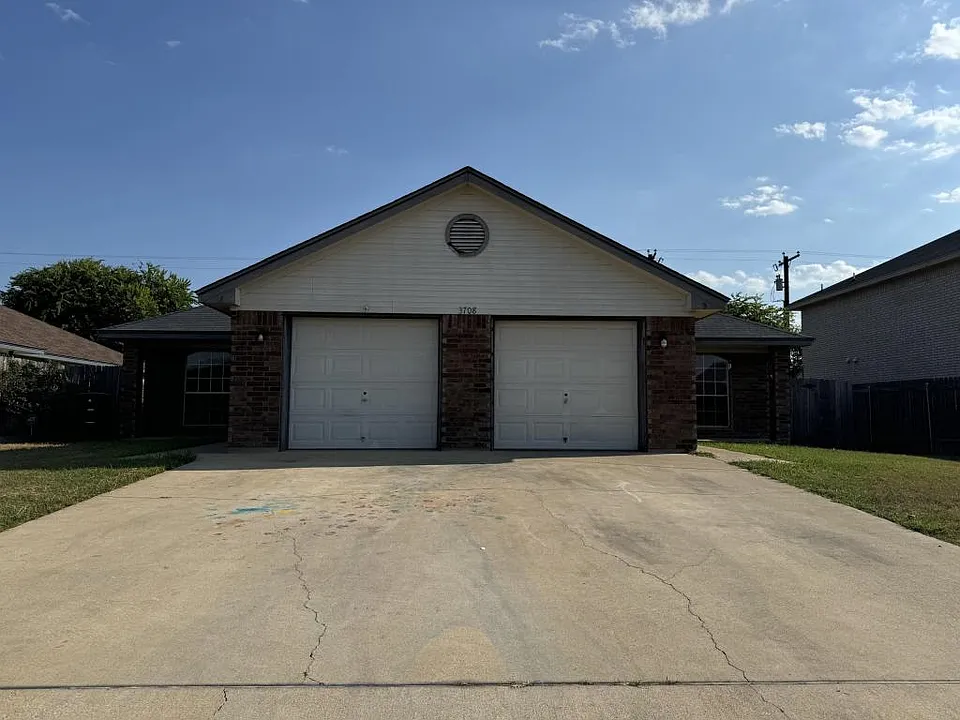 3708 Gus Dr #B