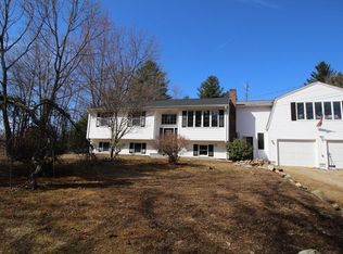 74 Breakneck Rd, Sturbridge, MA 01566