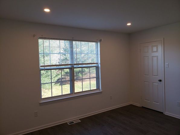 43 Everett Dr,, Newtown, PA