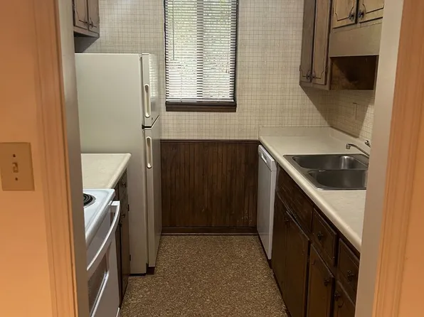 297 Peabody St APT 4, Athens, GA 30605