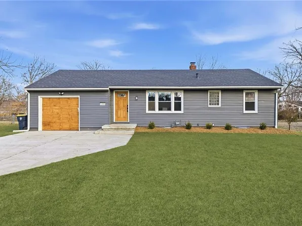 11805 Oakley Ave, Kansas City, MO 64137