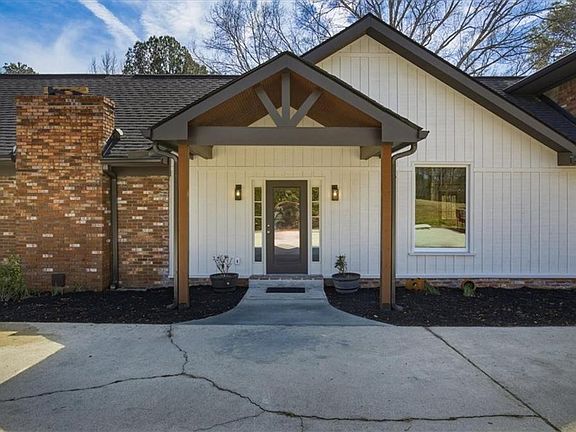 3rd image of 4911 Lower Jersey Rd