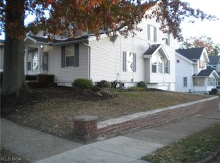 571 Parkview Ave, Barberton, OH