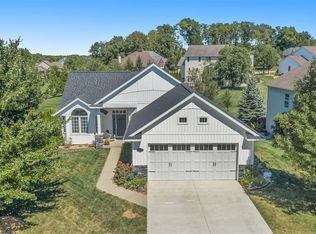 6110 Sunningdale Dr, Hudsonville, MI 49426