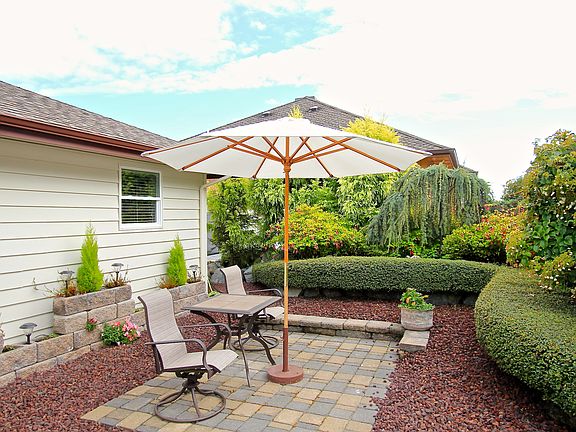 Front courtyard