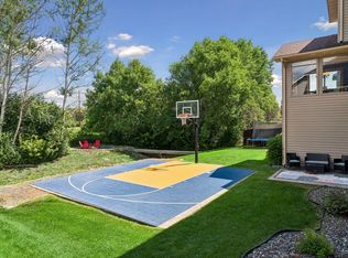 5216 102nd Trl N, Brooklyn Park, MN 55443
