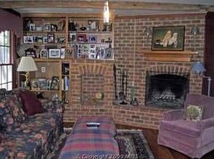2nd image of 6476 Airlie Rd