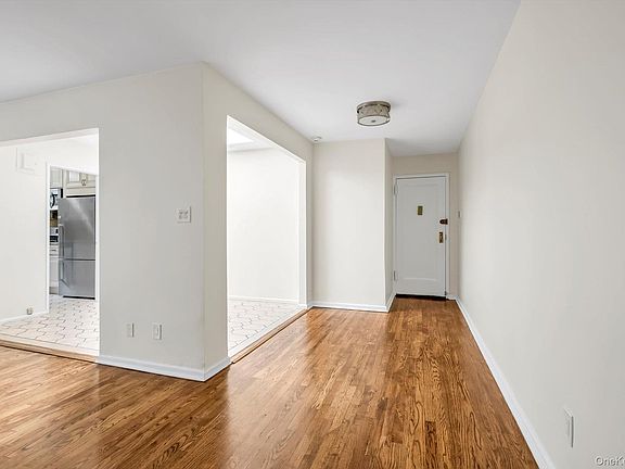 3rd image of 1193 E Broadway APT M22