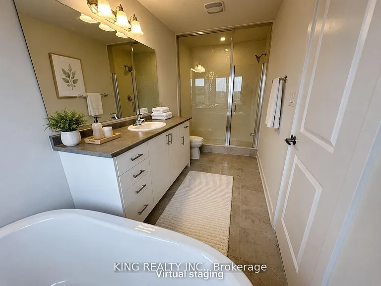 120 Pike St — Photo 11