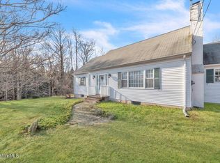 98 North Rd, Monroe, MA 01350