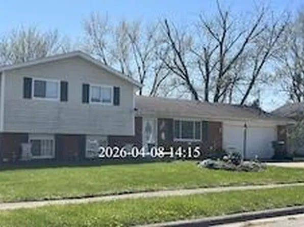 3461 Dillward Dr, Columbus, OH 43219