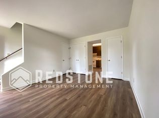 1712 Wood Ave #B, Burlington, NC 27215