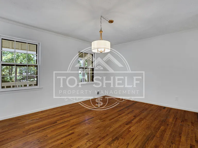 4684 Ben Hill Dr — Photo 10